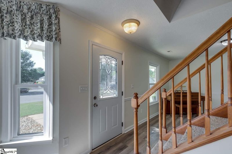 Property image 2 at 113 Wickersham Drive, Simpsonville, SC 29681