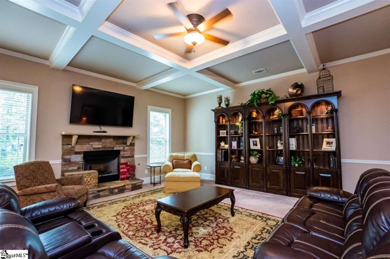 Property image 5 at 6 Lazy Willow Drive, Simpsonville, SC 29680