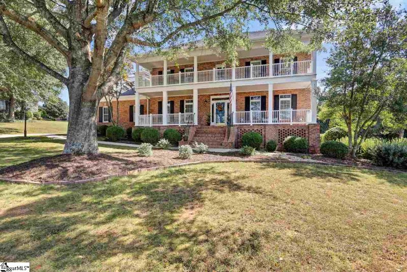 19 Silver Knoll Court