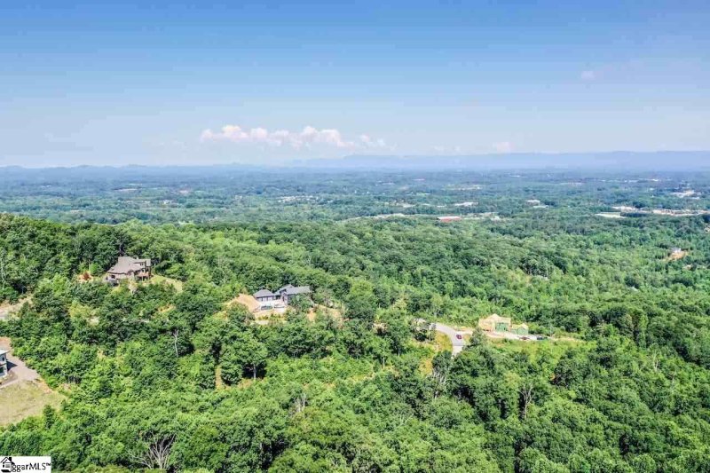 Property image 4 at 1780 Altamont Road, Greenville, SC 29609