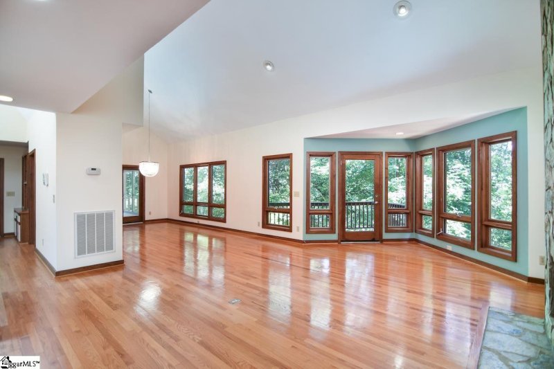 Property image 5 at 1780 Altamont Road, Greenville, SC 29609