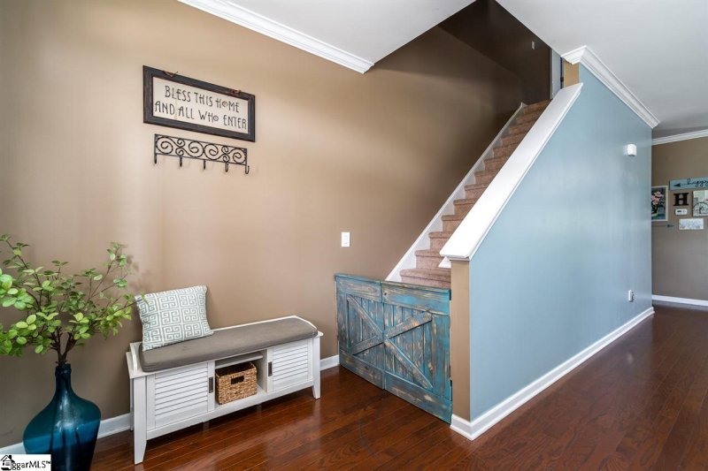 Property image 3 at 302 Rivers Edge Circle, Simpsonville, SC 29680