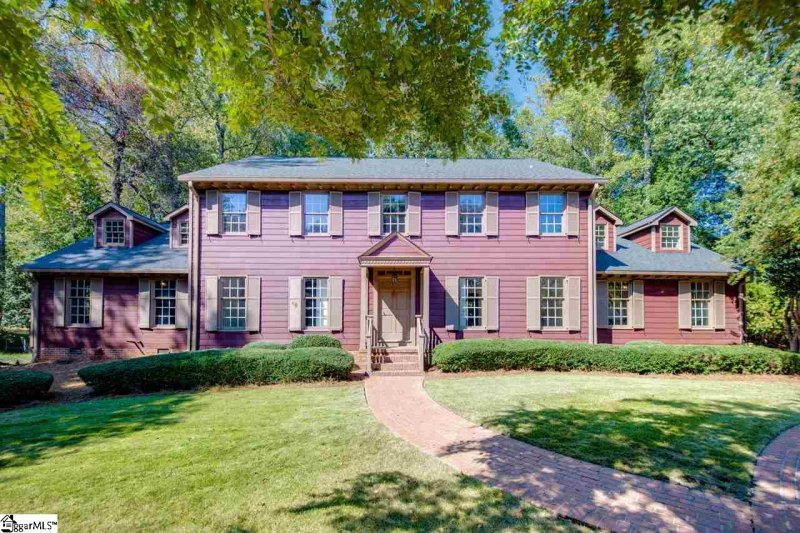 105 Stonehedge Drive