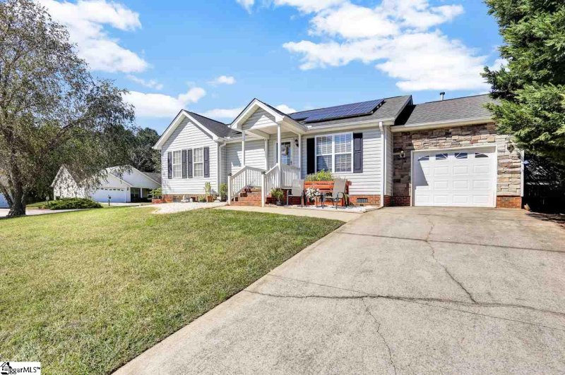 Property image 4 at 1 Casting Court, Taylors, SC 29687-5766