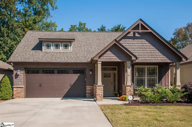 Property image 2 at 8 Dolerite Drive, Taylors, SC 29687