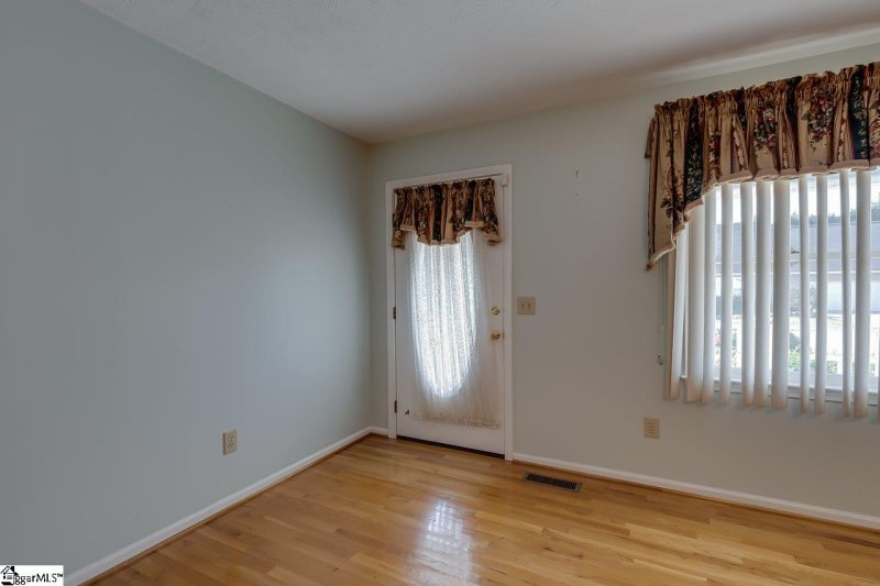 Property image 5 at 102 Patio Road, Easley, SC 29642