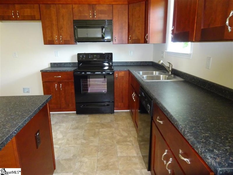 Property image 2 at 203 AMETHYST Way, Laurens, SC 29360