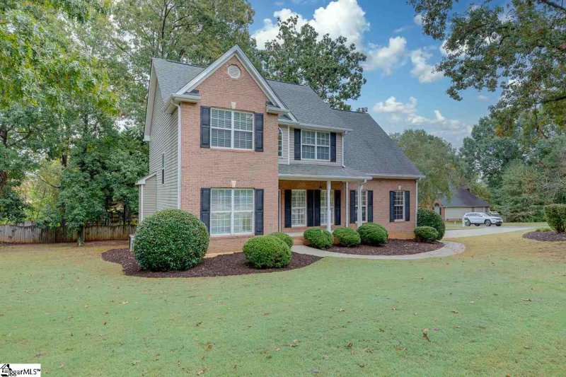 Property image 3 at 1 Plum Creek Lane, Greenville, SC 29607