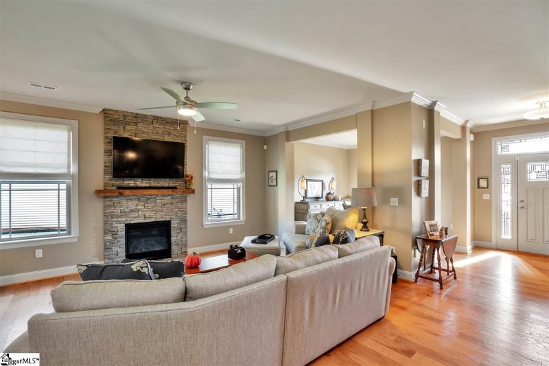 Property image 5 at 308 Owasso Drive, Greenville, SC 29615