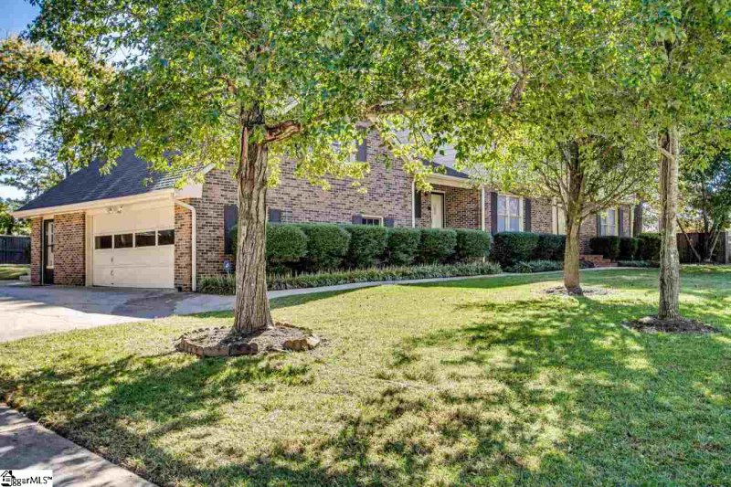 Property image 4 at 405 Griffin Road, Greenville, SC 29607