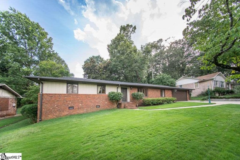 Property image 3 at 104 Confederate Circle, Taylors, SC 29687