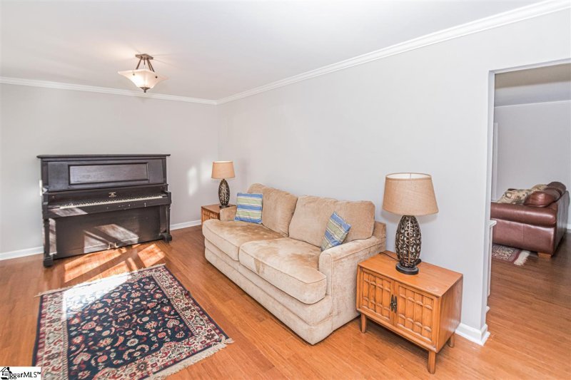 Property image 5 at 826 Butler Springs Road, Greenville, SC 29615