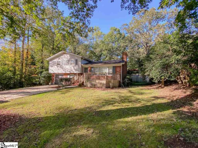 Property image 2 at 109 Forestdale Drive, Taylors, SC 29687