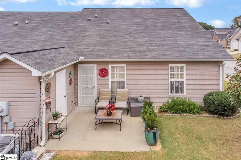 Property image 4 at 26 Magnolia Crest Drive, Simpsonville, SC 29681-3862