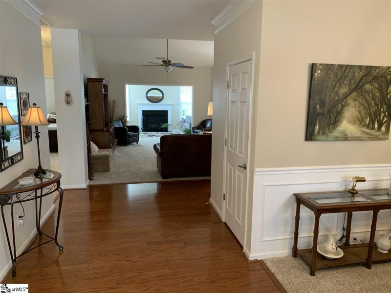 Property image 4 at 19 Rain Flower Drive, Greenville, SC 29615