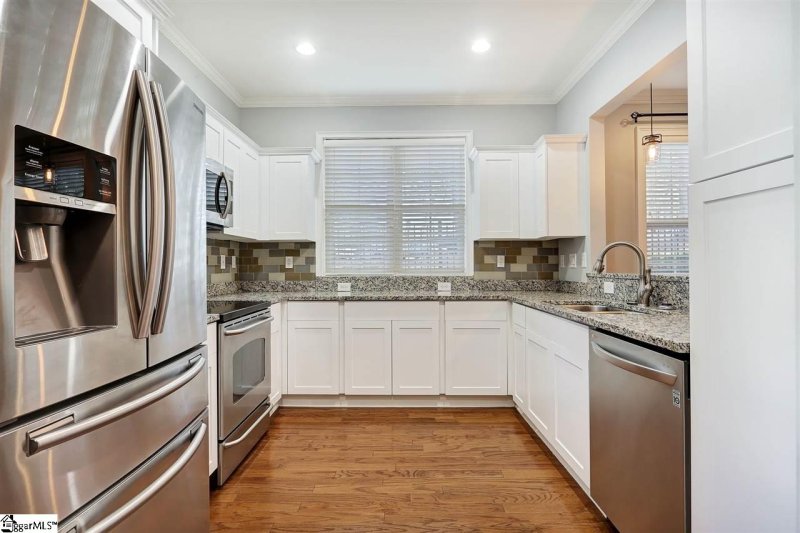 Property image 3 at 20 Howe Street, Greenville, SC 29601