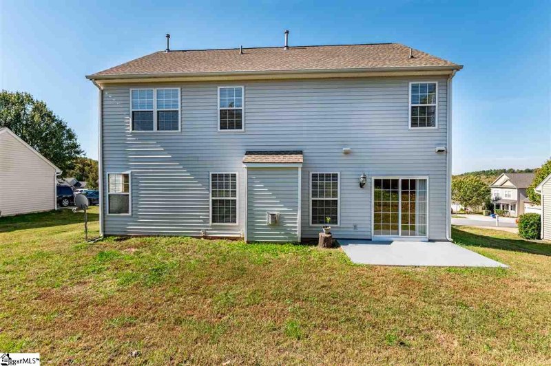 Property image 2 of 402 Laurel Meadows Parkway in Laurel Meadows, Greenville, SC 29607