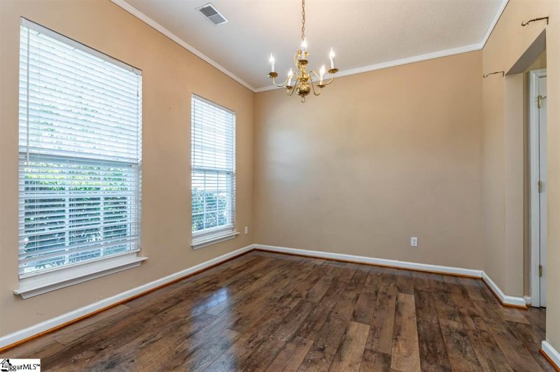 Property image 3 of 402 Laurel Meadows Parkway in Laurel Meadows, Greenville, SC 29607