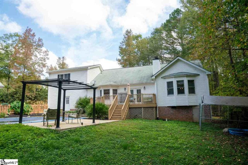 Property image 3 at 226 Gerald Drive, Simpsonville, SC 29681