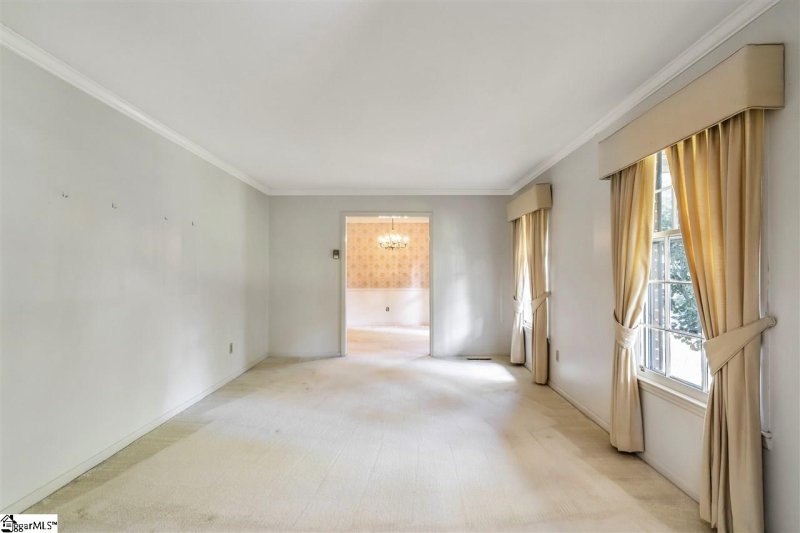 Property image 5 at 2 Sandringham Road, Taylors, SC 29687