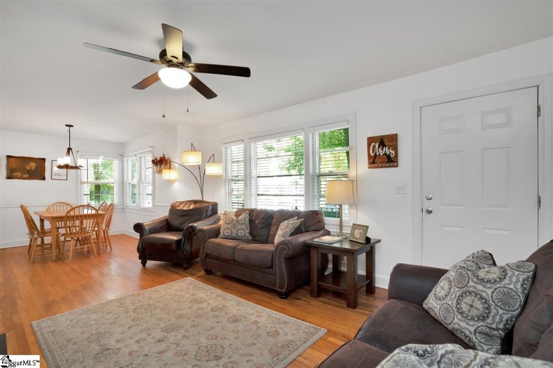 Property image 3 at 309 Elaine Avenue, Taylors, SC 29687