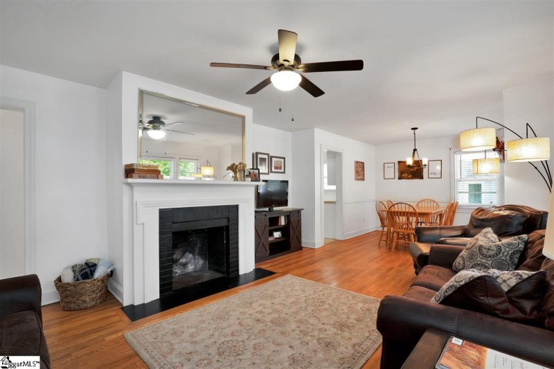 Property image 4 at 309 Elaine Avenue, Taylors, SC 29687