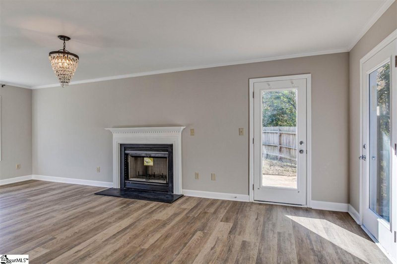 Property image 5 at 16 BERLANDER Court, Simpsonville, SC 29680