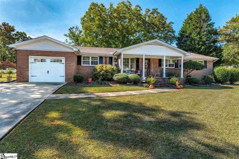 106 Brookbend Road