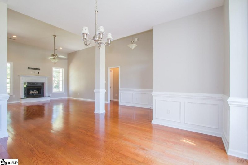 Property image 4 at 324 W Sundance Drive, Easley, SC 29642