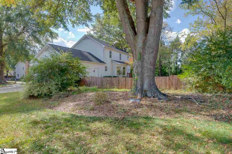 Property image 4 at 3 Legrae Court, Taylors, SC 29687