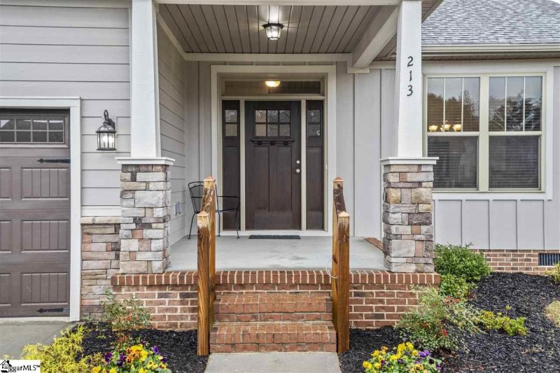 Property image 3 at 213 Timbertrail Way, Travelers Rest, SC 29690