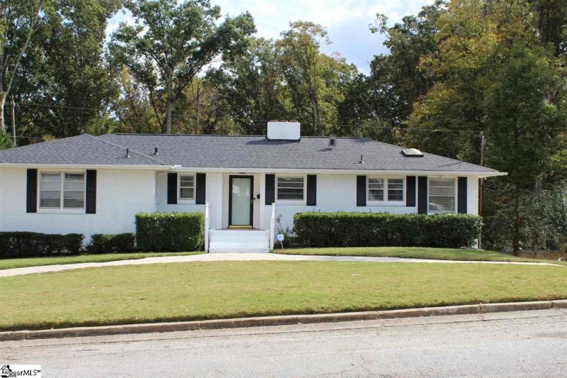 Property image 2 at 126 Tanglewood Drive, Anderson, SC 29621