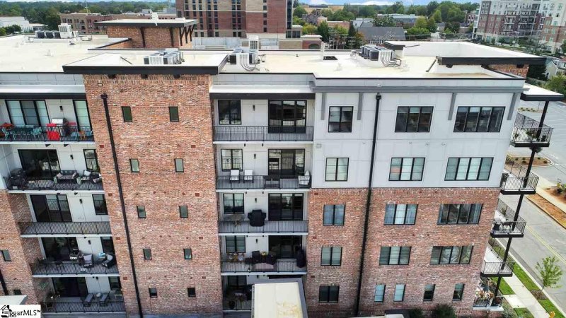 Property image 2 at 110 N Markley Street, Greenville, SC 29601