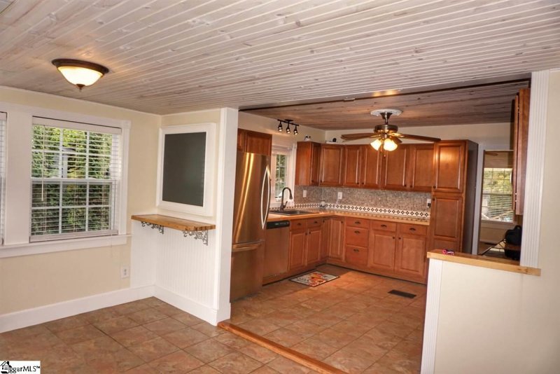 Property image 5 at 2490 Racing Road, Greer, SC 29651