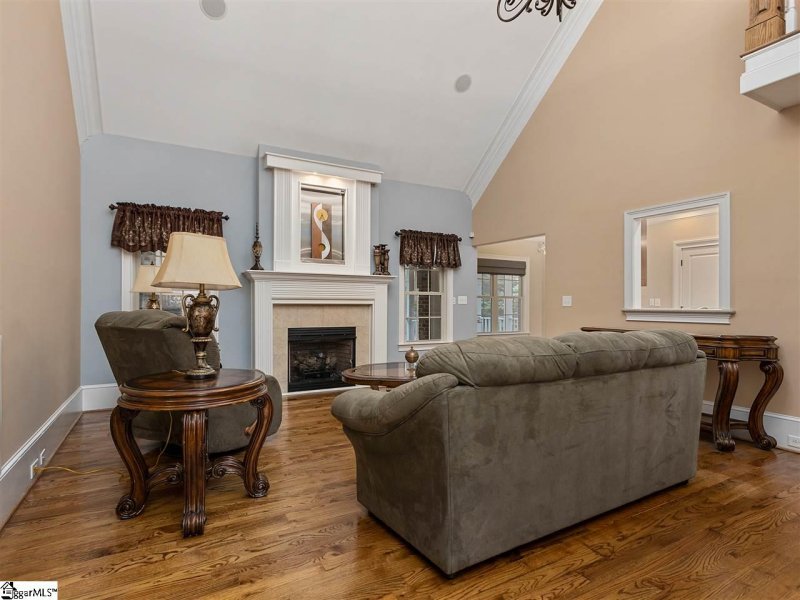 Property image 3 at 424 Richmond Court, Spartanburg, SC 29301