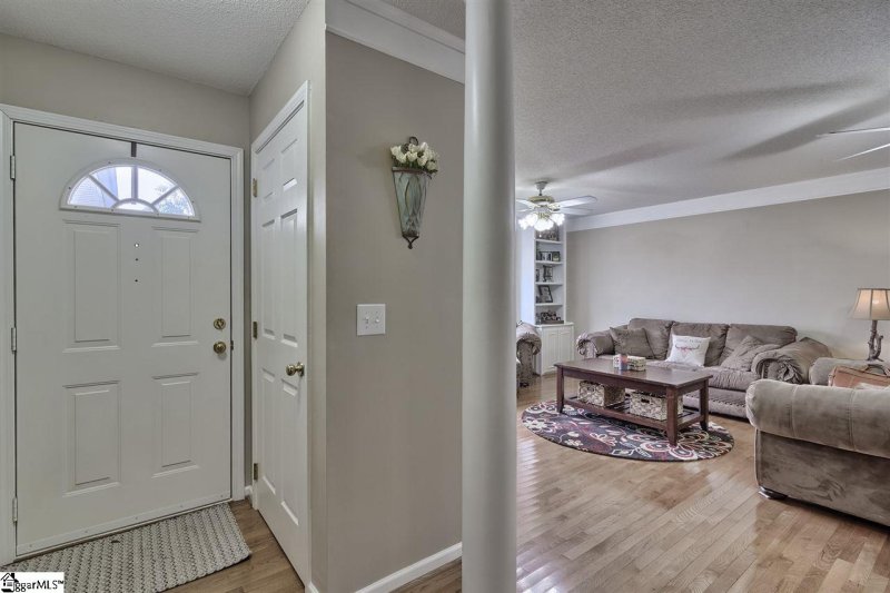 Property image 4 at 118 Meadow Hill Way, Taylors, SC 29687