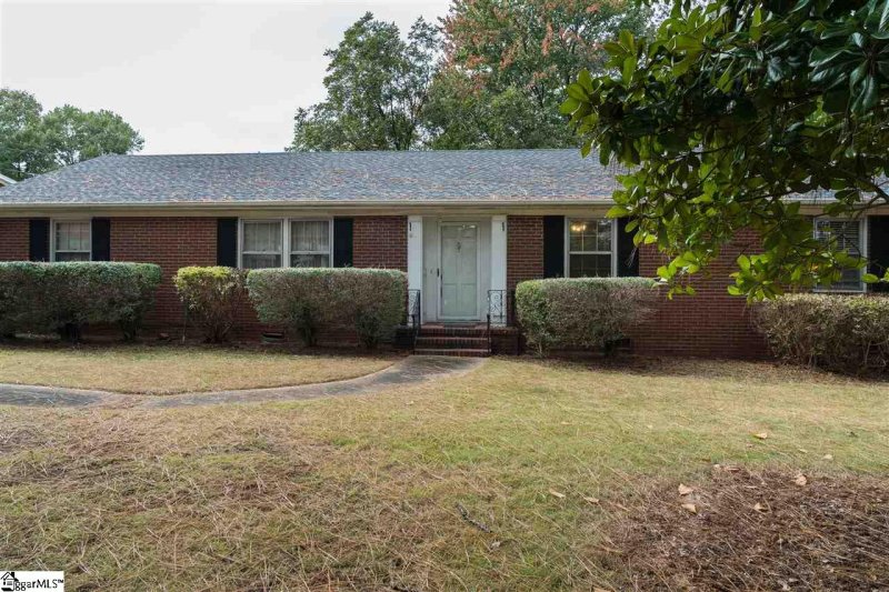Property image 2 at 409 Butler Springs Road, Greenville, SC 29615