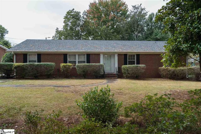 Property image 3 at 409 Butler Springs Road, Greenville, SC 29615