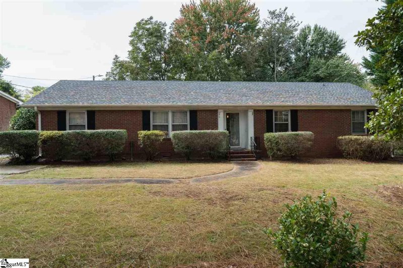 Property image 4 at 409 Butler Springs Road, Greenville, SC 29615