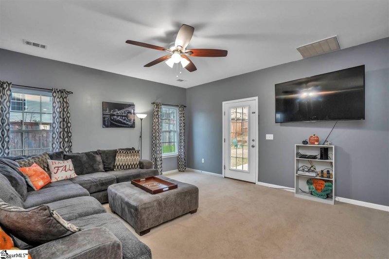 Property image 4 at 706 Tinder Box Court, Boiling Springs, SC 29316
