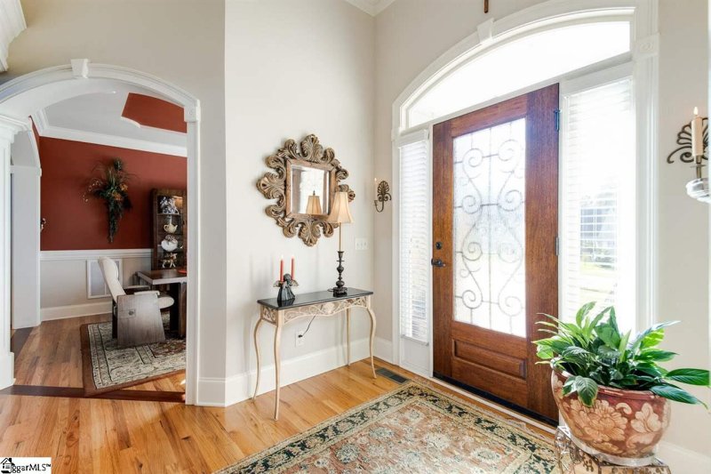 Property image 3 at 38 Shore Vista Lane, Greer, SC 29651