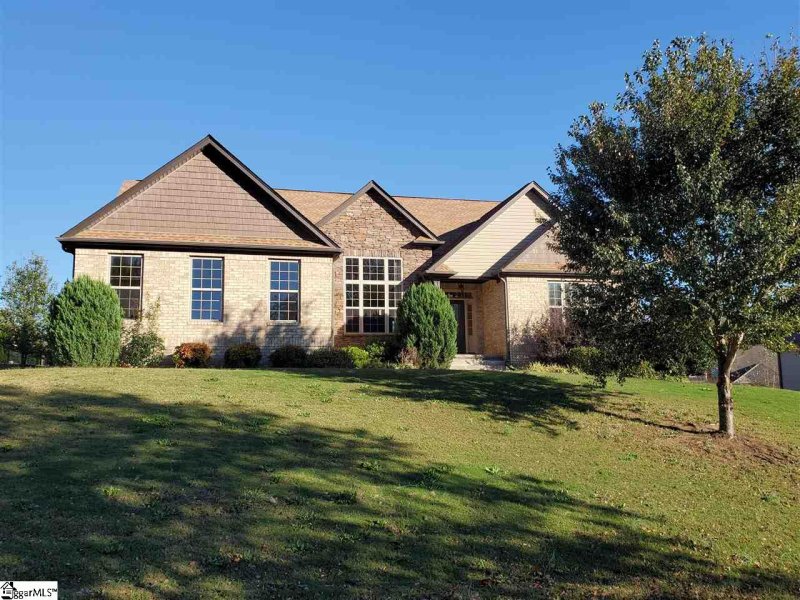 Property image 2 at 137 Fox Farm Way, Greer, SC 29651