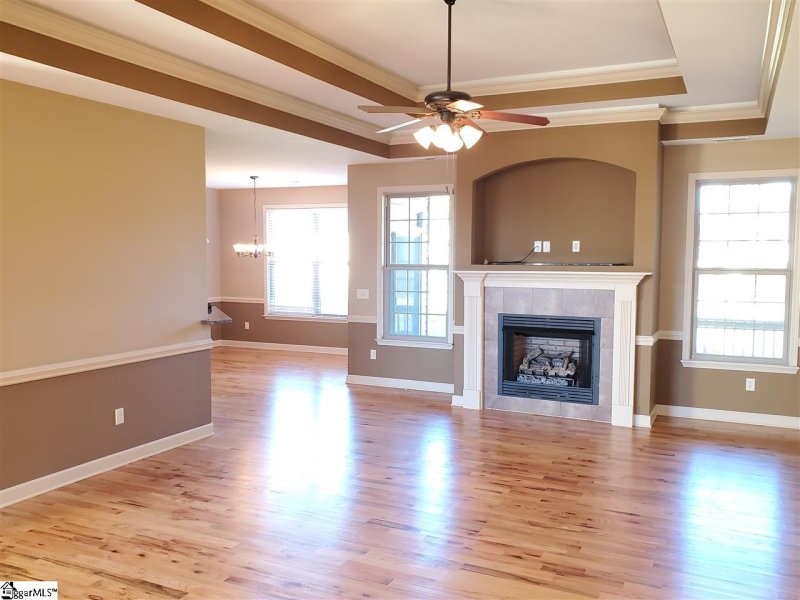 Property image 3 at 137 Fox Farm Way, Greer, SC 29651