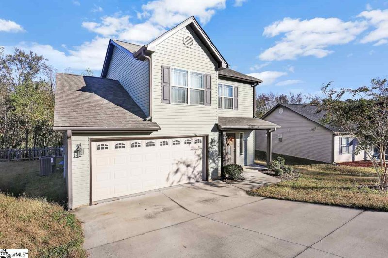 Property image 2 at 661 Chastine Drive, Spartanburg, SC 29301