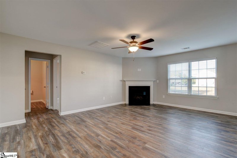 Property image 5 at 560 Willow Bank Landing, Moore, SC 29369