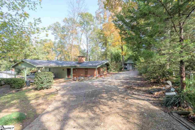 Property image 3 at 103 Robinall Drive, Easley, SC 29640-1353
