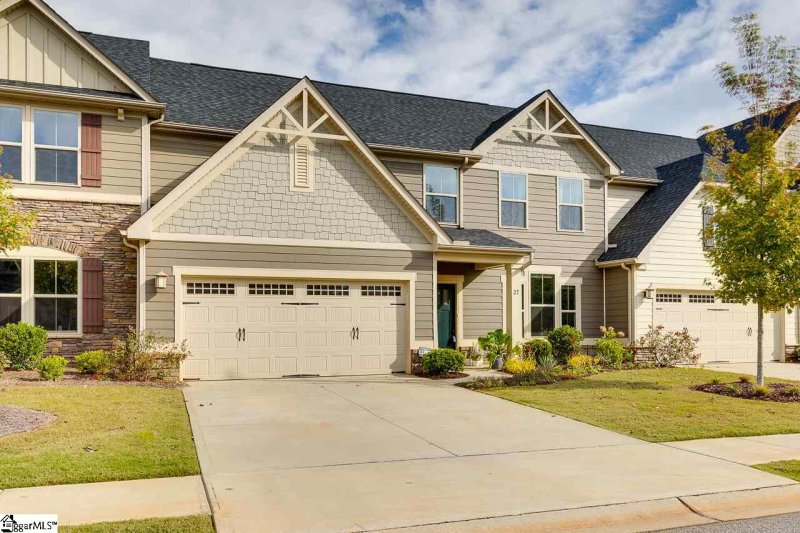 Property image 2 at 27 Hemingway Lane, Simpsonville, SC 29681