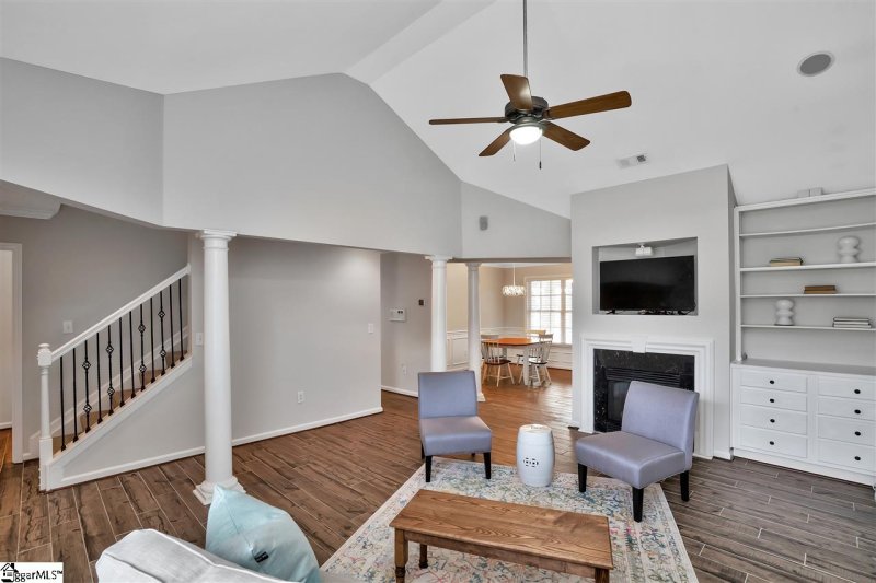 Property image 3 at 427 Falling Rock Way, Greenville, SC 29615