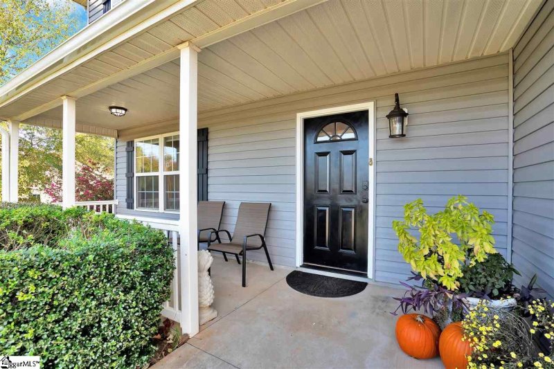 Property image 2 at 116 W Bright Road, Duncan, SC 29334