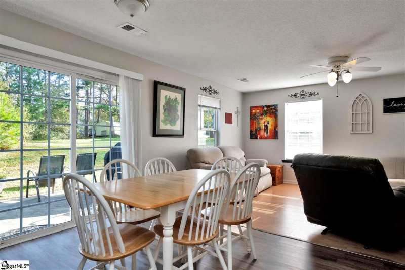 Property image 5 at 116 W Bright Road, Duncan, SC 29334